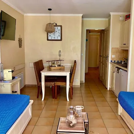 Appartamento Les Restanques Rez Jardin 2063 *